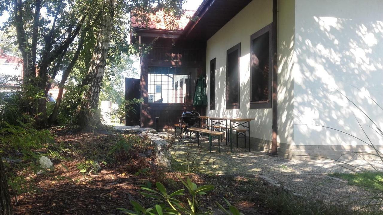 Eko Dom Eturia Villa Suchoraba Exteriör bild